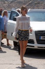 OLIVIA PALERMO Out at Mykonos Island 08/09/2016