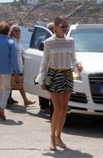 OLIVIA PALERMO Out at Mykonos Island 08/09/2016