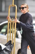 OLIVIA PALERMO Out in New York 08/17/2016