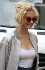 PIXIE LOTT Arrives at Theatre Royal in London 08/10/2016