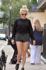 PIXIE LOTT at Haymarket Theatre in London 08/13/2016