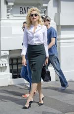 PIXIE LOTT Leaves Christopher