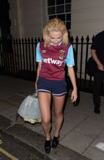 PIXIE LOTT Leaves Hayemarket Theatre in London 08/04/2016