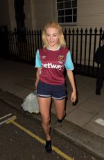PIXIE LOTT Leaves Hayemarket Theatre in London 08/04/2016