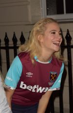 PIXIE LOTT Leaves Hayemarket Theatre in London 08/04/2016