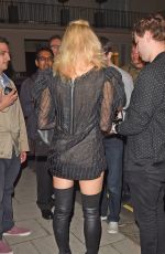 PIXIE LOTT Out for Dinner in London 08/03/20016