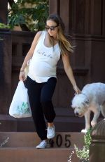 Pregnant OLIVIA WILDE Out and About in New York 08/17/2016