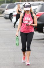 REESE WITHERSPOON Heading to a Gym in Los Angeles 08/26/2016