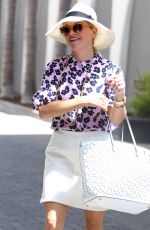 REESE WITHERSPOON Out and About in Beverly Hills08/01/2016