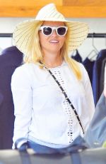 REESE WITHERSPOON Out and About in Brentwood 08/21/2016