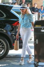 REESE WITHERSPOON Out for Lunch in Los Angeles 08/18/2016