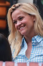 REESE WITHERSPOON Out for Lunch in Los Angeles 08/18/2016