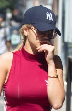 RITA ORA Arrives at Her Apartment in New York 08/15/2016