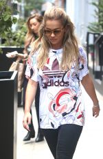 RITA ORA Lleaves Her Apartment in New York 08/16/2016
