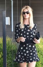 ROSIE HUNTINGTON-WHITELEY Out in West Hollywood 08/03/2016