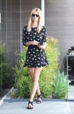 ROSIE HUNTINGTON-WHITELEY Out in West Hollywood 08/03/2016