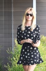ROSIE HUNTINGTON-WHITELEY Out in West Hollywood 08/03/2016