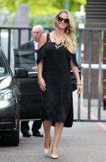 SARAH HARDING at ITV Studios in London 08/10/2016
