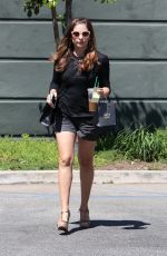 SARAH MICHELLE GELLAR Out and About in Beverly Hills 08/19/2016