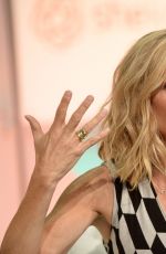 SHERYL CROW at #blogher16 Experts Among Us Conference in Los Angeles 08/05/2016