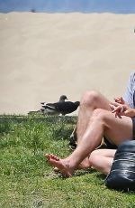 SOPHIE TURNER Out in Venice Beach 08/09/2016