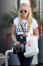 SOPHIE TURNER Out Shopping in Los Angeles 08/23/2016