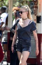 SOPHIE TURNER Shopping at The Grove in Los Angeles 08/11/2016