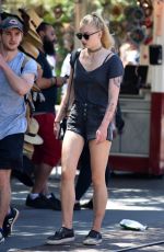 SOPHIE TURNER Shopping at The Grove in Los Angeles 08/11/2016