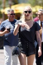 SOPHIE TURNER Shopping at The Grove in Los Angeles 08/11/2016