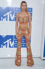 STELLA MAXWELL at 2016 MTV Video Music Awards in New York 08/28/2016