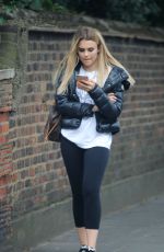 TALLIA STORM Out and About in London 08/09/2016