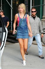 TAYLOR SWIFT Out and About in New York 08/08/2016
