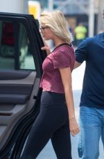 TAYLOR SWIFT Out and About in New York 08/24/2016