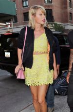 TAYLOR SWIFT Out for Dinner in New York 08/24/2016