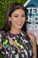 VICTORIA JUSTICE at Teen Choice Awards 2016 in Inglewood 07/31/2016