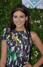VICTORIA JUSTICE at Teen Choice Awards 2016 in Inglewood 07/31/2016