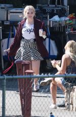 ABIGAIL BRESLIN on the set of 