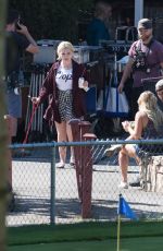 ABIGAIL BRESLIN on the set of 
