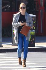 AMY ADAMS Out and About in Los Angeles 09/16/2016