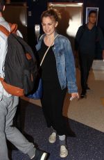 ANNA CHLUMSKY at Los Angeles International Airport 09/19/2016