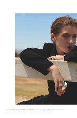 ANNA KENDRICK in Instyle Magazine, UK November 2016 Issue