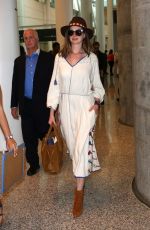 ANNE HATHAWAY at Toronto Pearson International Airport 09/08/2016