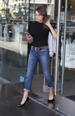 BAILEE MADISON Leaves Martinez Samuel