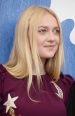 DAKOTA FANNING at 