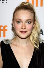 DAKOTA FANNING at 