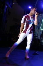 DEM LOVATO Performs at a Concert for Marriott Rewards Members 09/22/2016