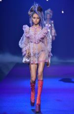 DILIA MARTENS at Marc Jacobs Runway Show at New York Fashion Week 09/15/2016