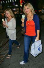 DONNA D
