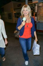 DONNA D