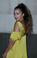 ELLA EYRE at Sarah Jessica Parler Fragrance 